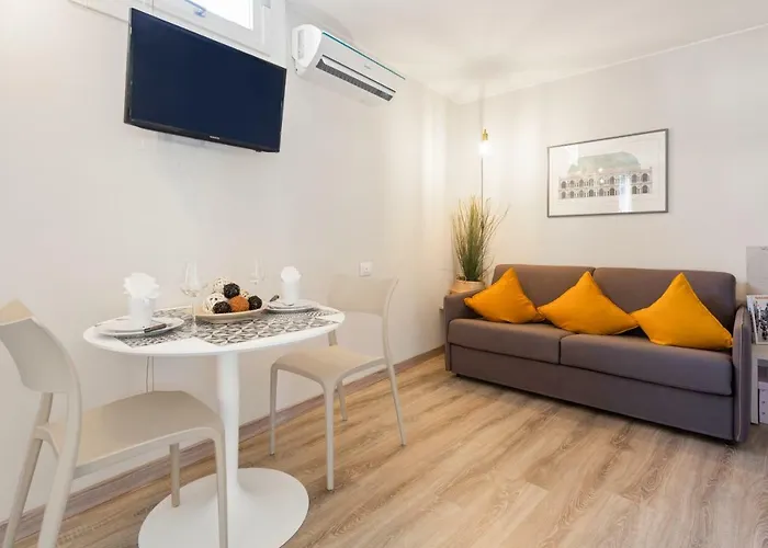 Piazzetta Palladio Romantic